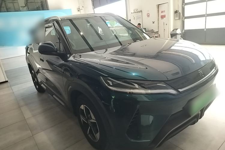 Used BYD Yuan UP 2024 401KM Beyond Edition Front Right 45 Deg