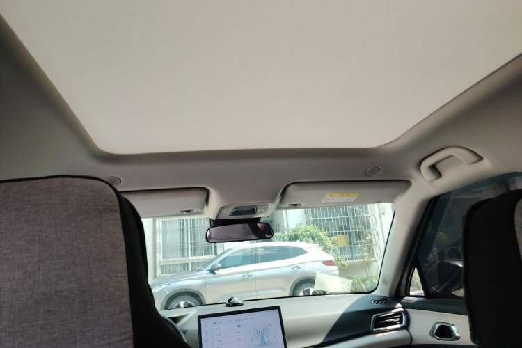Used BYD Yuan UP 2024 401KM Beyond Edition Headliner