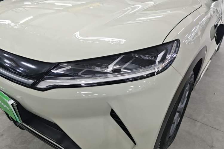Used BYD Yuan UP 2024 401 km Active Version Left Front Headlight