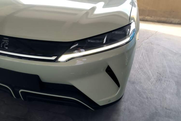 Used BYD Yuan UP 2024 401KM Leading Edition Left Front Headlight