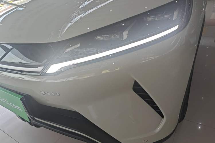 Used BYD Yuan UP 2024 401KM Leading Edition Left Front Headlight
