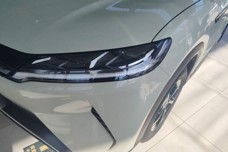 Used BYD Yuan UP 2024 401KM Beyond Edition Left Front Headlight