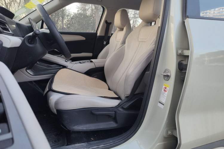Used BYD Yuan UP 2024 401KM Leading Edition Left Front Seat