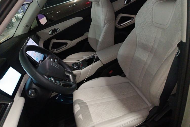 Used BYD Yuan UP 2024 401KM Leading Edition Left Front Seat