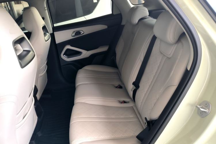 Used BYD Yuan UP 2024 401KM Leading Edition Left Rear Seat