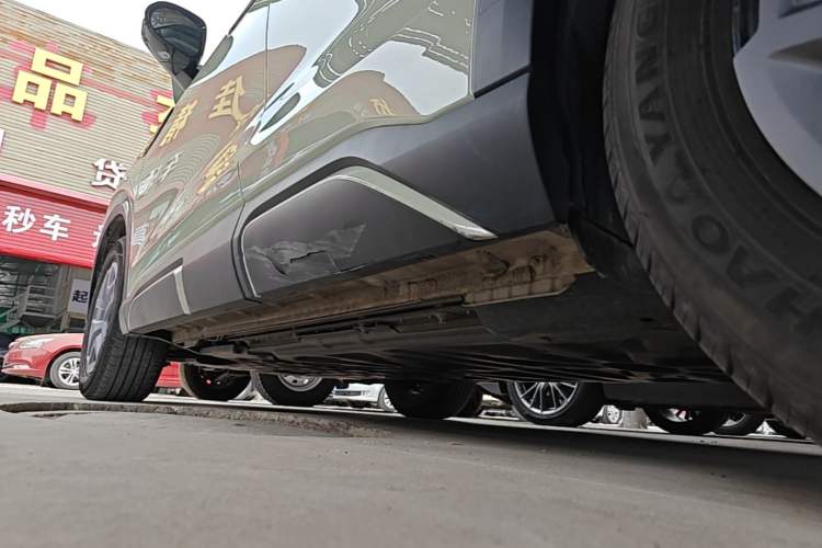 Used BYD Yuan UP 2024 401 km Active Version Left Side Sill