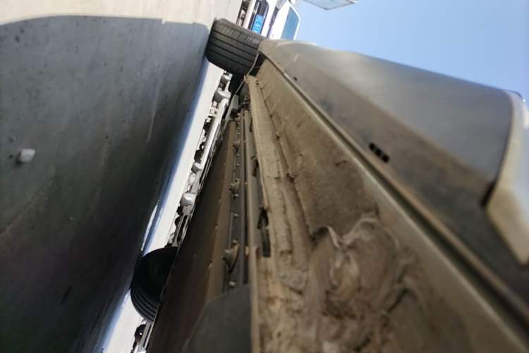 Used BYD Yuan UP 2024 401 km Active Version Left Side Sill