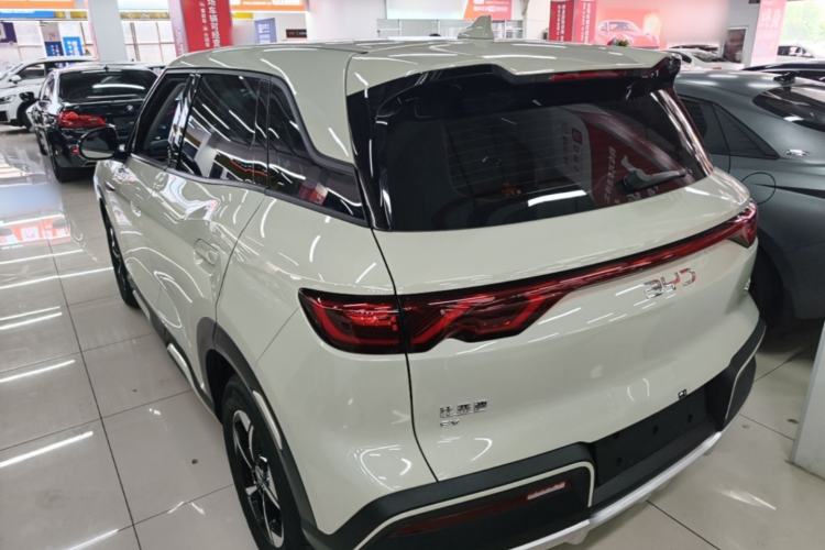 Used BYD Yuan UP 2024 401KM Leading Edition Rear Left 45 Deg