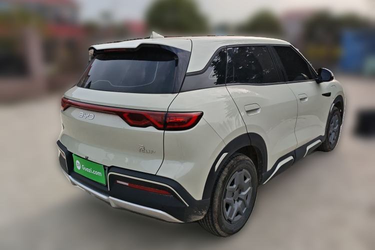 Used BYD Yuan UP 2024 401 km Active Version Rear Right 45 Deg