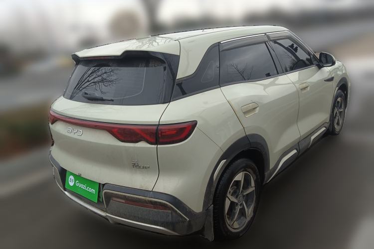 Used BYD Yuan UP 2024 401KM Leading Edition Rear Right 45 Deg
