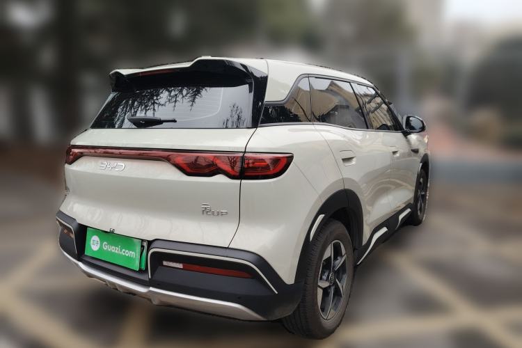 Used BYD Yuan UP 2024 401KM Leading Edition Rear Right 45 Deg
