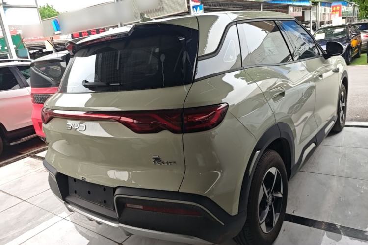 Used BYD Yuan UP 2024 401KM Leading Edition Rear Right 45 Deg