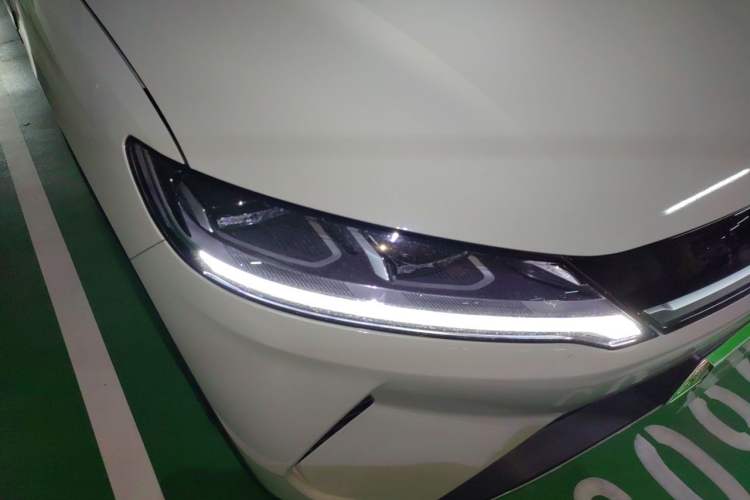 Used BYD Yuan UP 2024 401 km Active Version Right Front Headlight