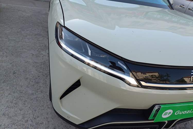 Used BYD Yuan UP 2024 401 km Active Version Right Front Headlight