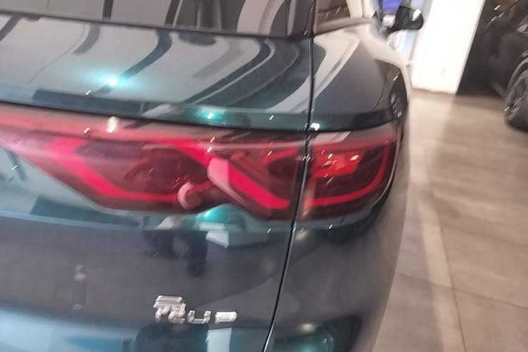 Used BYD Yuan UP 2024 401KM Beyond Edition Right Rear Taillight