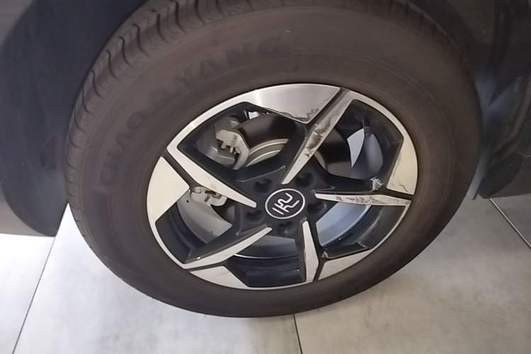 Used BYD Yuan UP 2024 401KM Beyond Edition Right Rear Wheel Hub