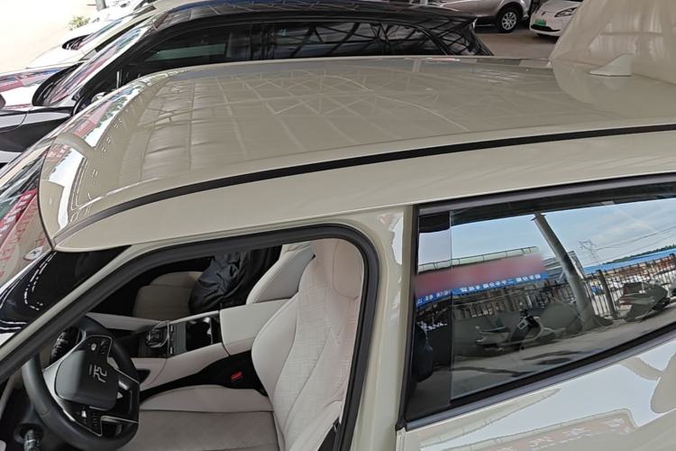Used BYD Yuan UP 2024 401 km Active Version Roof