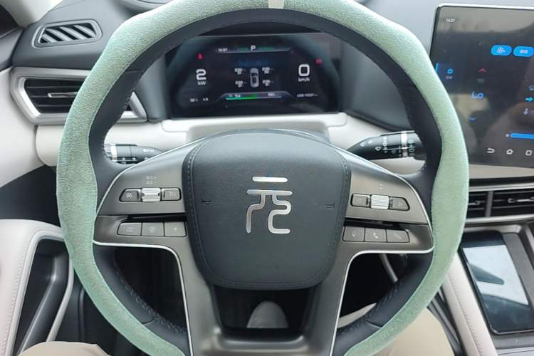 Used BYD Yuan UP 2024 401KM Beyond Edition Steering Wheel