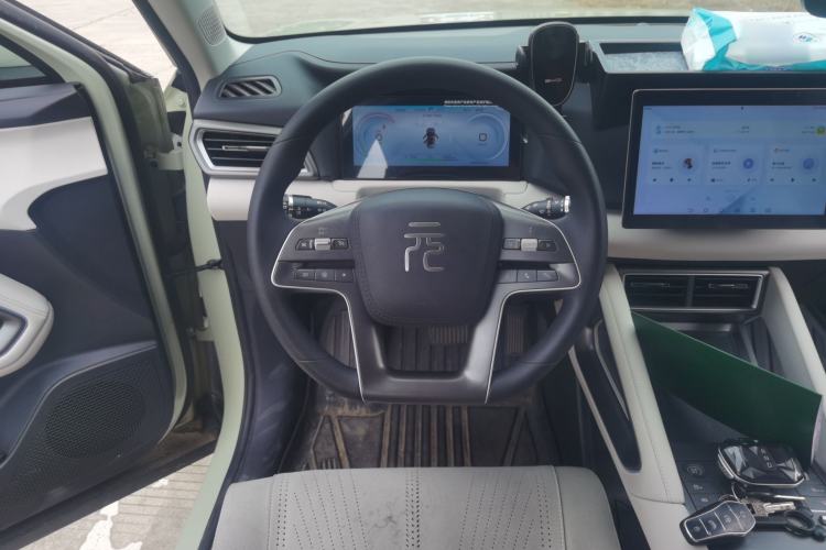 Used BYD Yuan UP 2024 401 km Active Version Steering Wheel