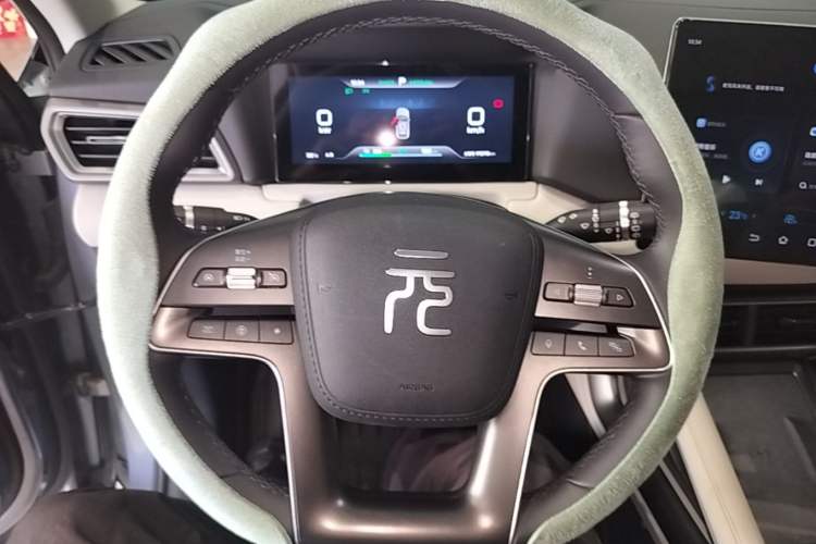 Used BYD Yuan UP 2024 401KM Beyond Edition Steering Wheel