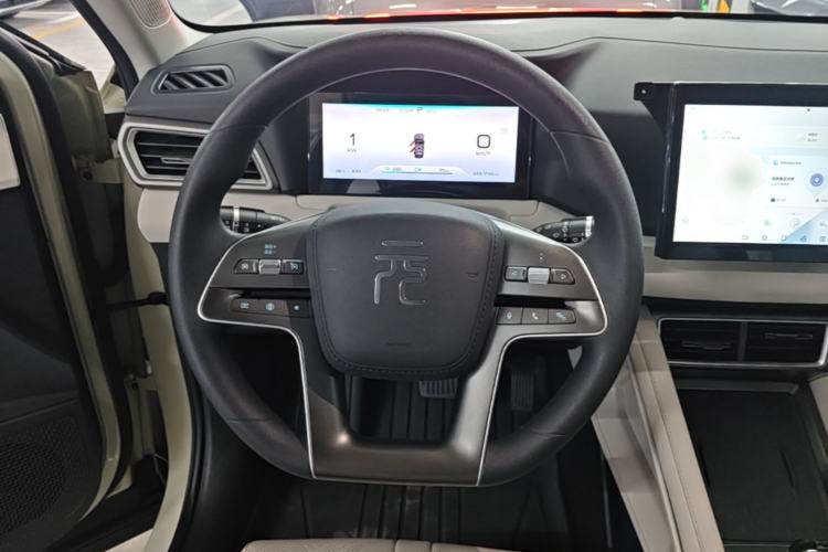 Used BYD Yuan UP 2024 401 km Active Version Steering Wheel