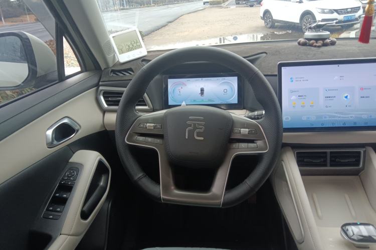 Used BYD Yuan UP 2024 401KM Leading Edition Steering Wheel