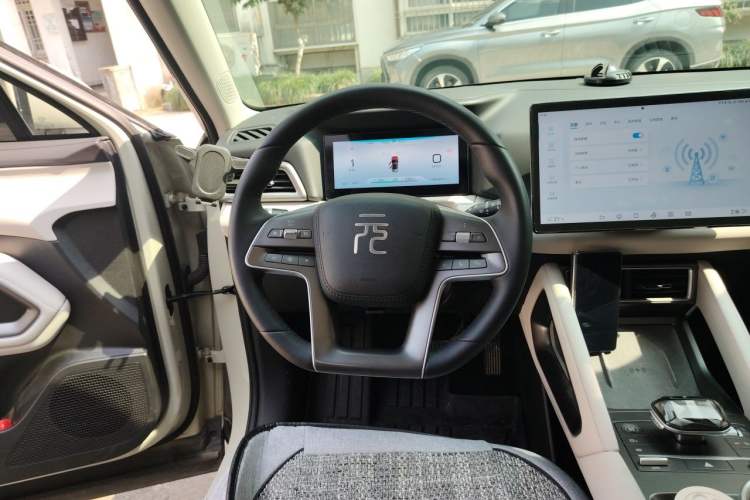 Used BYD Yuan UP 2024 401KM Beyond Edition Steering Wheel