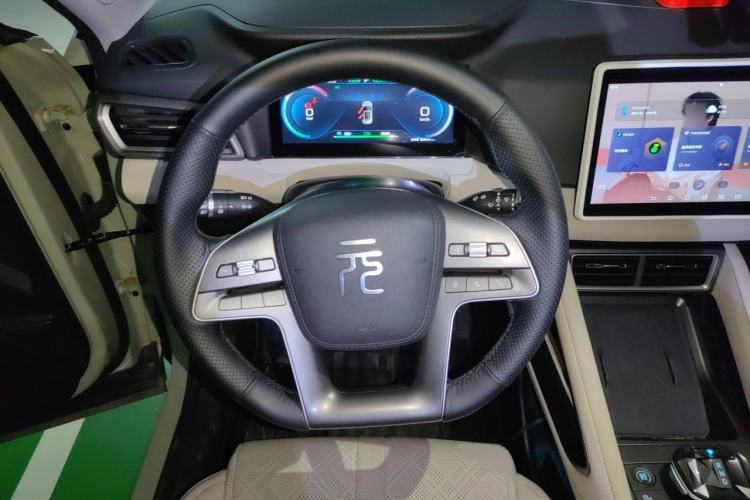 Used BYD Yuan UP 2024 401 km Active Version Steering Wheel