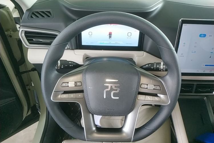 Used BYD Yuan UP 2024 401KM Leading Edition Steering Wheel