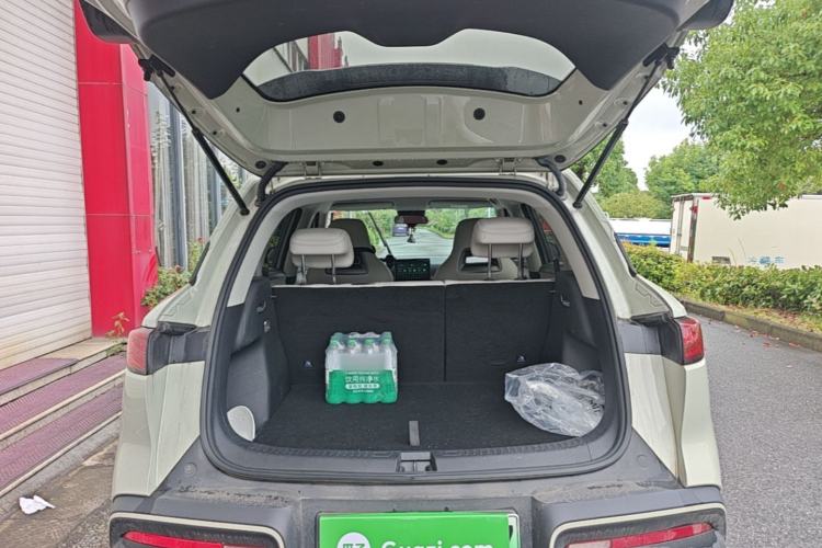 Used BYD Yuan UP 2024 401 km Active Version Trunk
