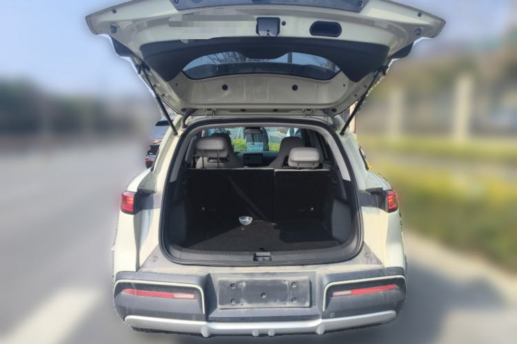 Used BYD Yuan UP 2024 401 km Active Version Trunk