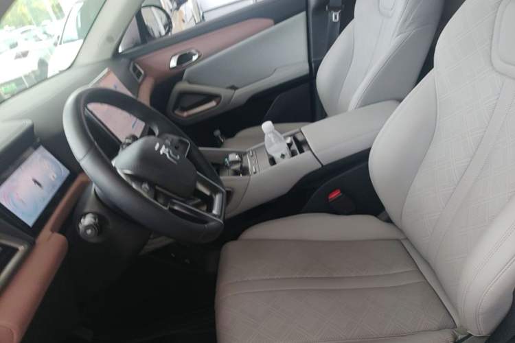 Used BYD Yuan UP 2024 401KM Beyond Edition Left Front Seat
