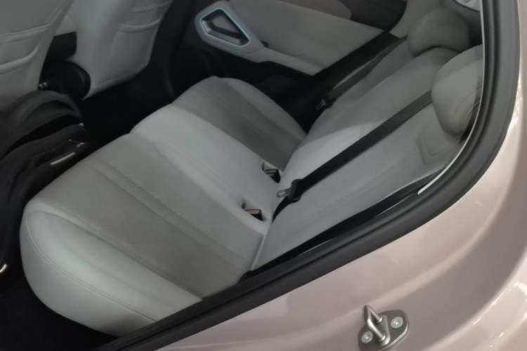 Used BYD Yuan UP 2024 401KM Beyond Edition Left Rear Seat