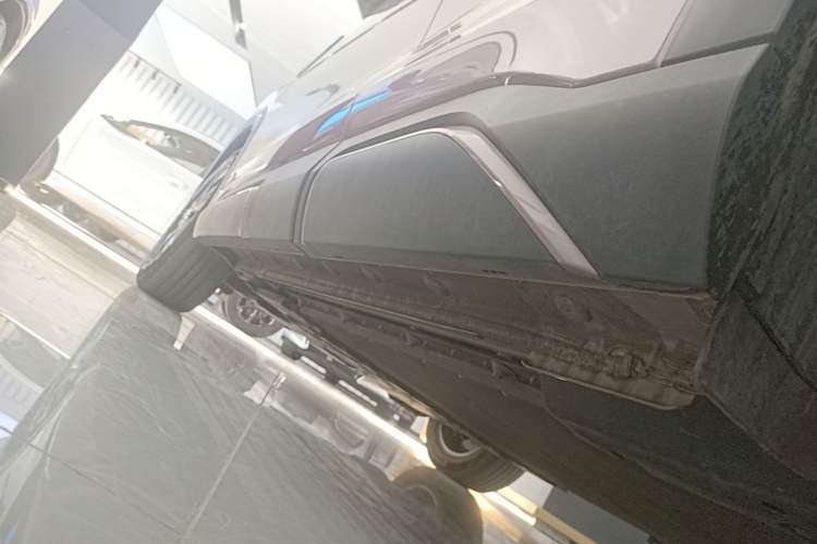Used BYD Yuan UP 2024 401KM Beyond Edition Left Side Sill