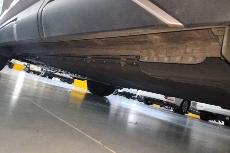 Used BYD Yuan UP 2024 401 km Active Version Left Side Sill