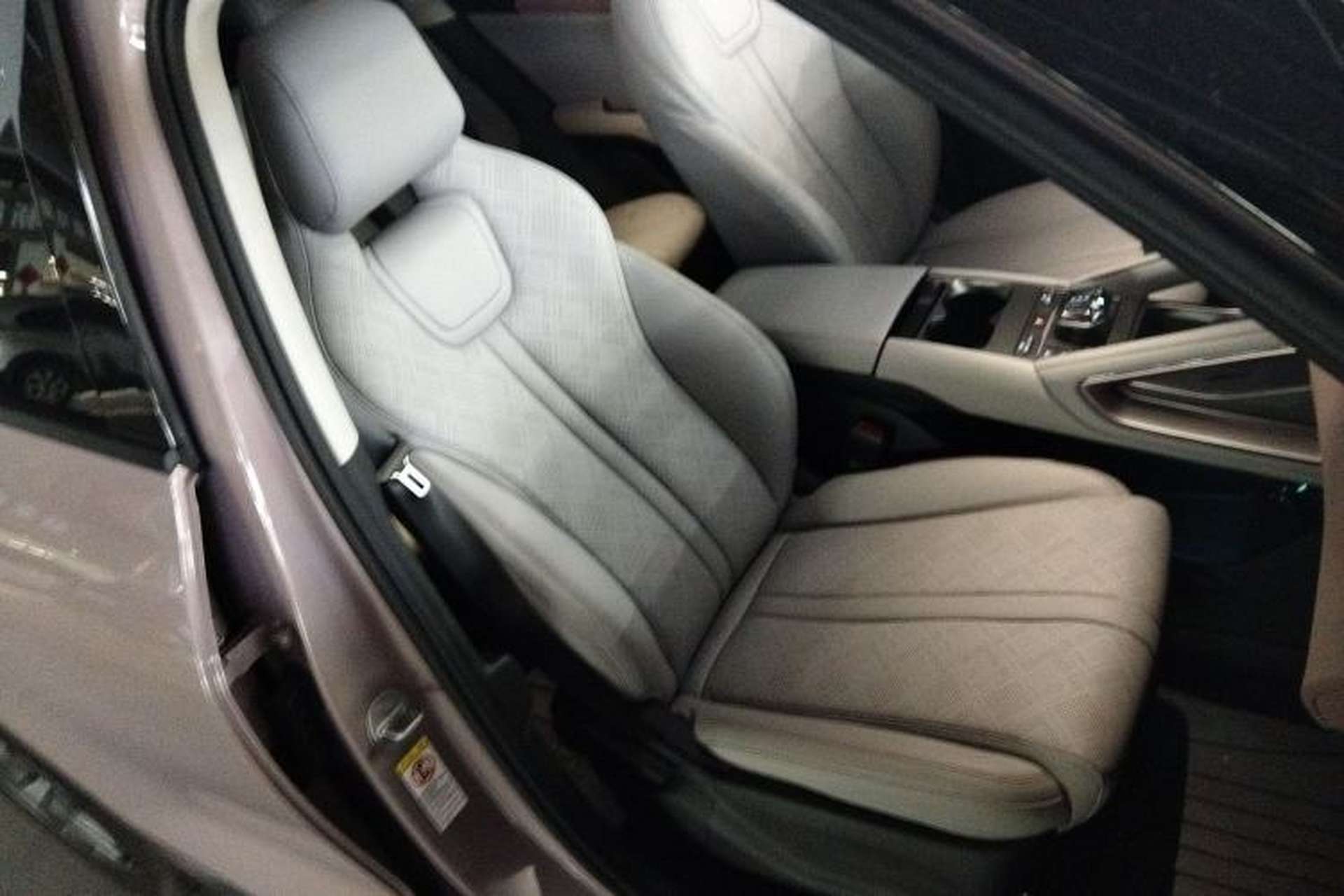 Used BYD Yuan UP 2024 401 km Active Version Right Front Seat
