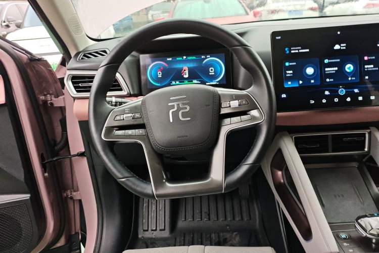 Used BYD Yuan UP 2024 401KM Beyond Edition Steering Wheel