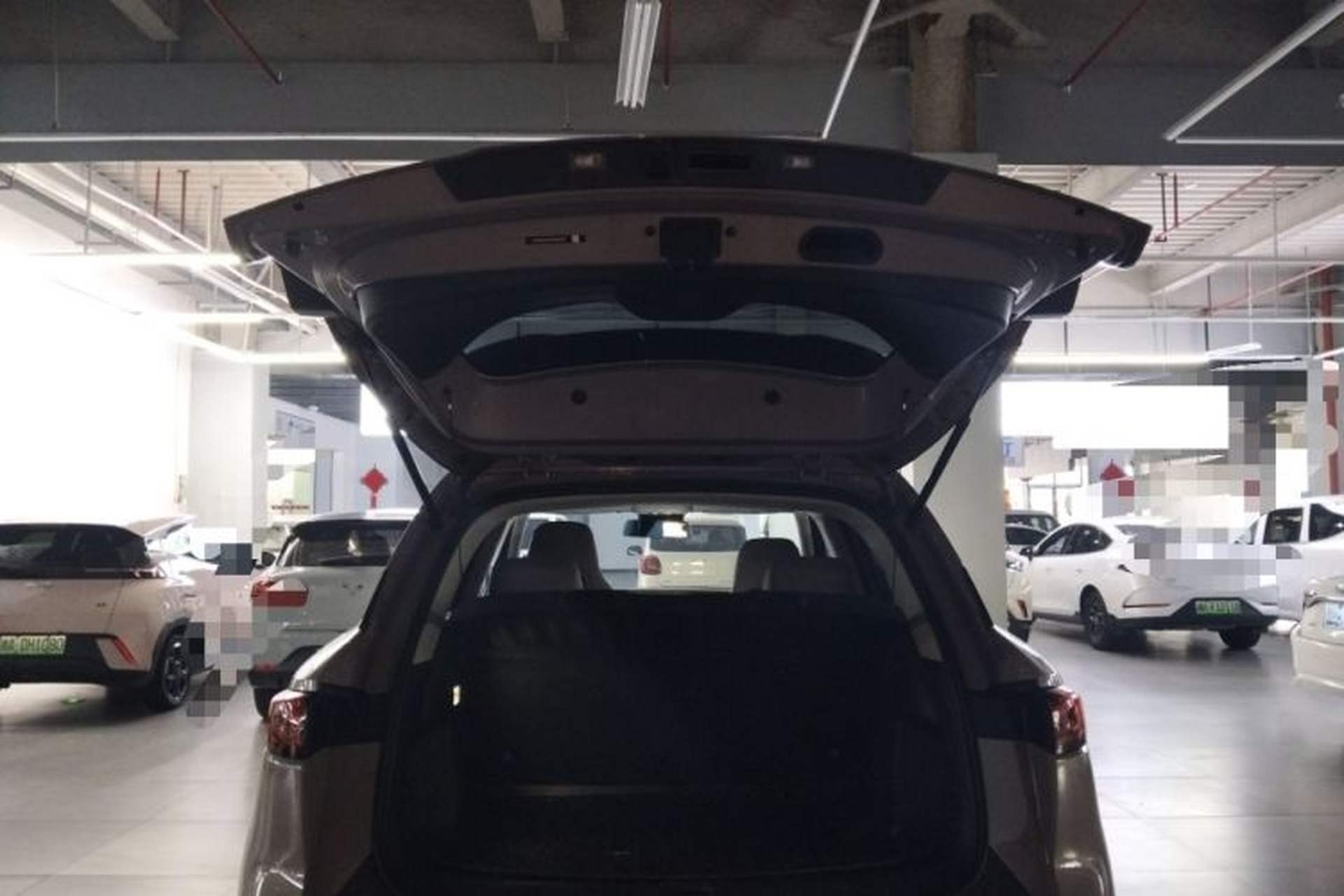 Used BYD Yuan UP 2024 401 km Active Version Trunk