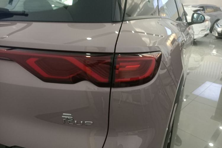 Used BYD Yuan UP 2024 401KM Beyond Edition Right Rear Taillight