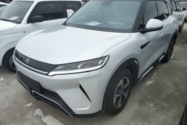 Used BYD Yuan UP 2024 401KM Beyond Edition