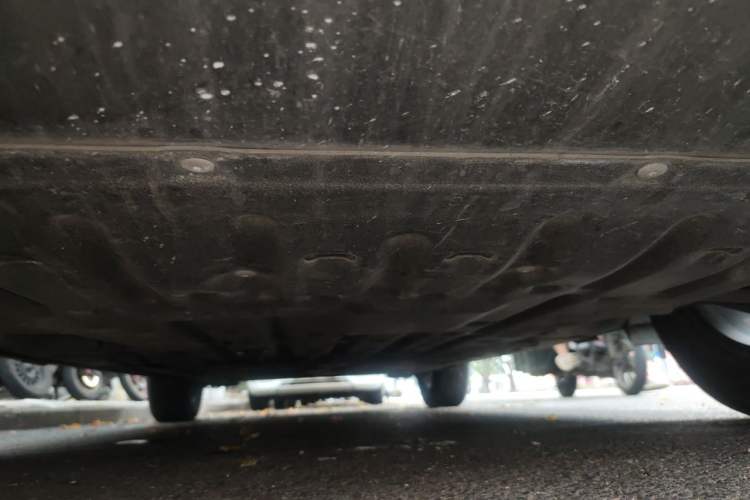 Used BYD Yuan UP 2024 401KM Leading Edition Chassis Front