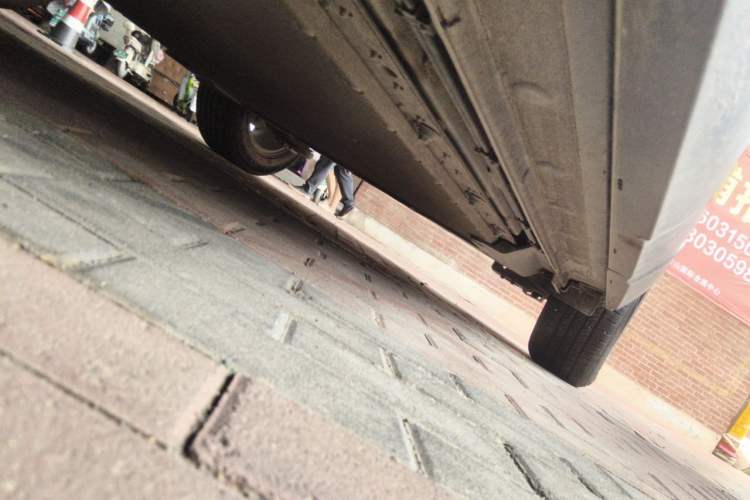 Used BYD Yuan UP 2024 401KM Leading Edition Chassis Front Left