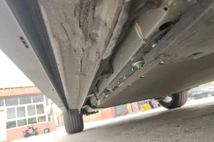Used BYD Yuan UP 2024 401KM Leading Edition Chassis Front Right