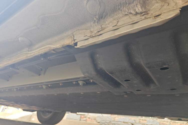 Used BYD Yuan UP 2024 301KM Leading Edition Chassis Rear Left