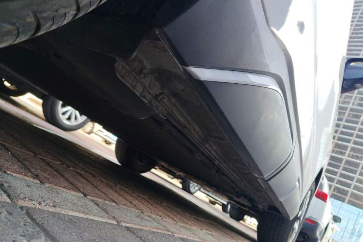 Used BYD Yuan UP 2024 401 km Active Version Chassis Rear Right