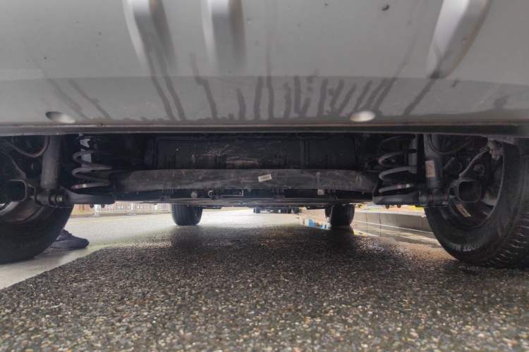 Used BYD Yuan UP 2024 401 km Active Version Chassis Rear