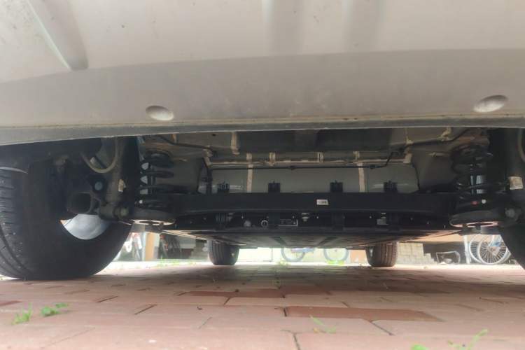 Used BYD Yuan UP 2024 401KM Leading Edition Chassis Rear