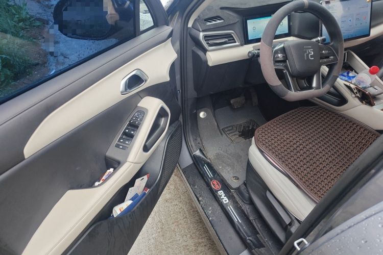 Used BYD Yuan UP 2024 401KM Leading Edition Driver Seat