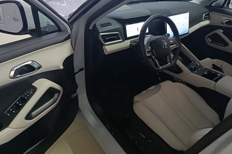 Used BYD Yuan UP 2024 401KM Beyond Edition Driver Seat
