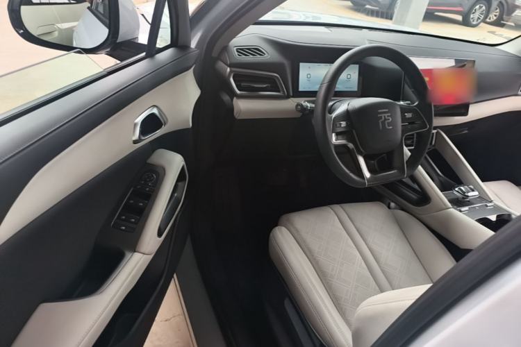 Used BYD Yuan UP 2024 401KM Leading Edition Driver Seat